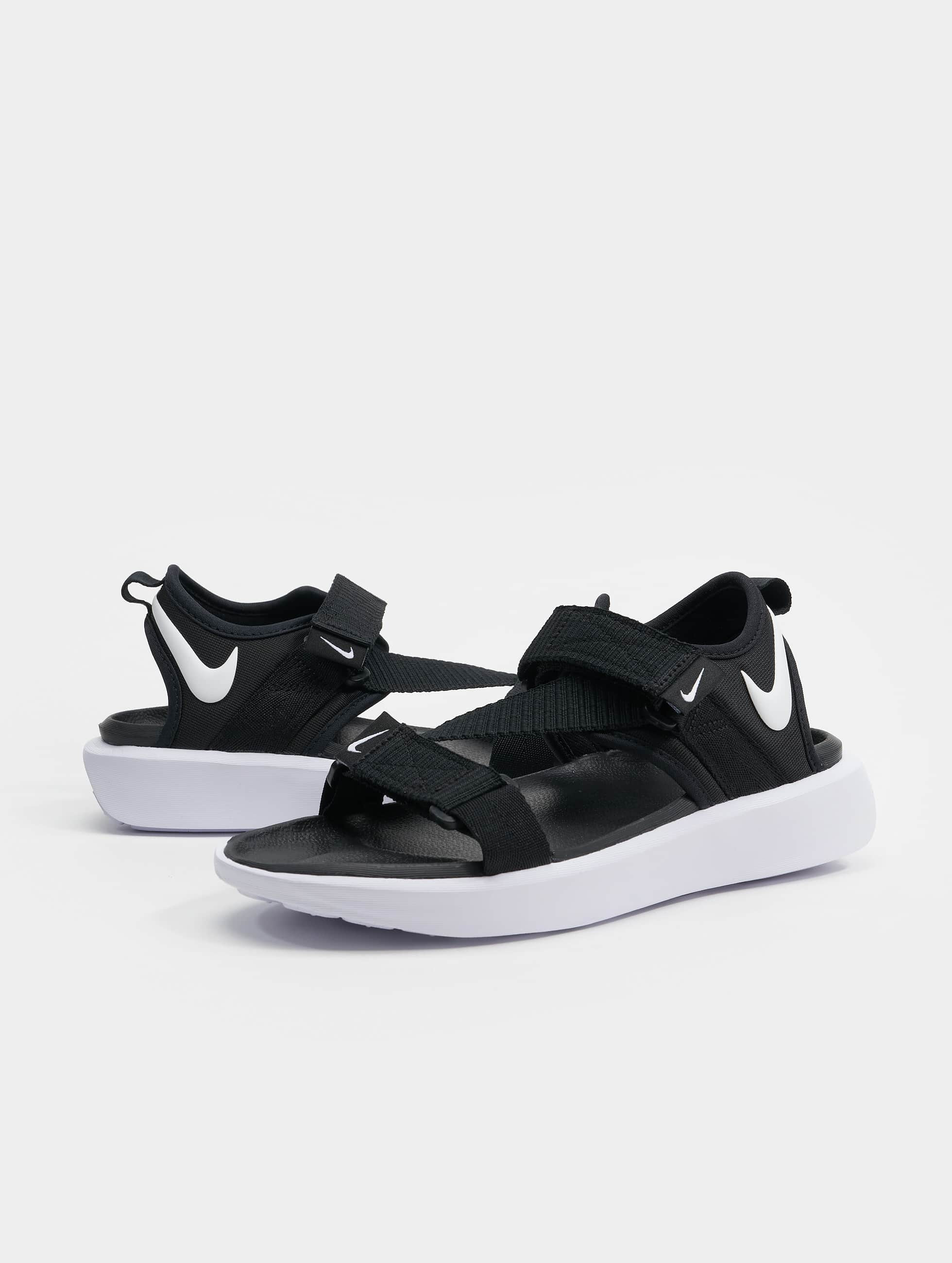 Nike Zapato / Chanclas / Sandalias en negro 997348