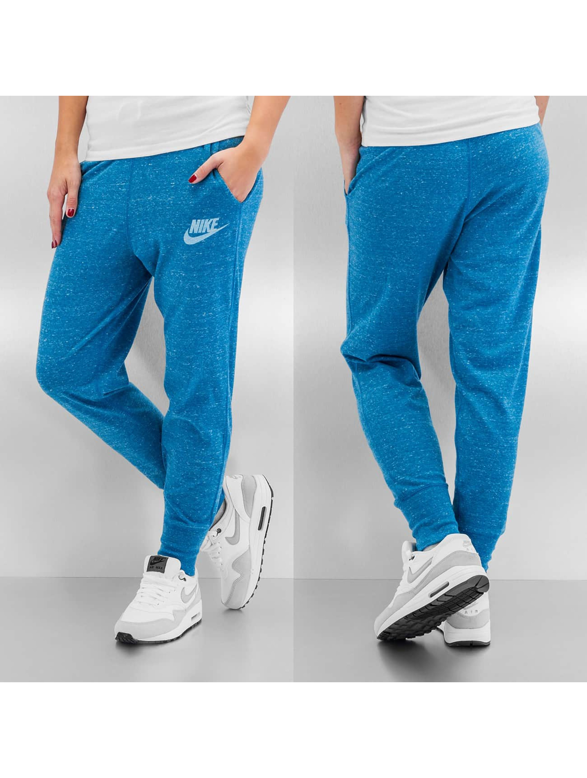 jogging nike adidas