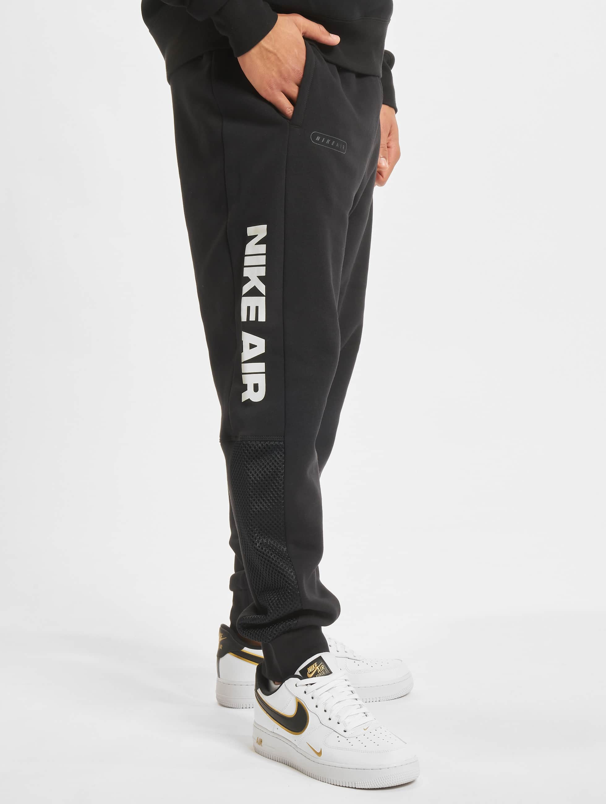 nike original joggers