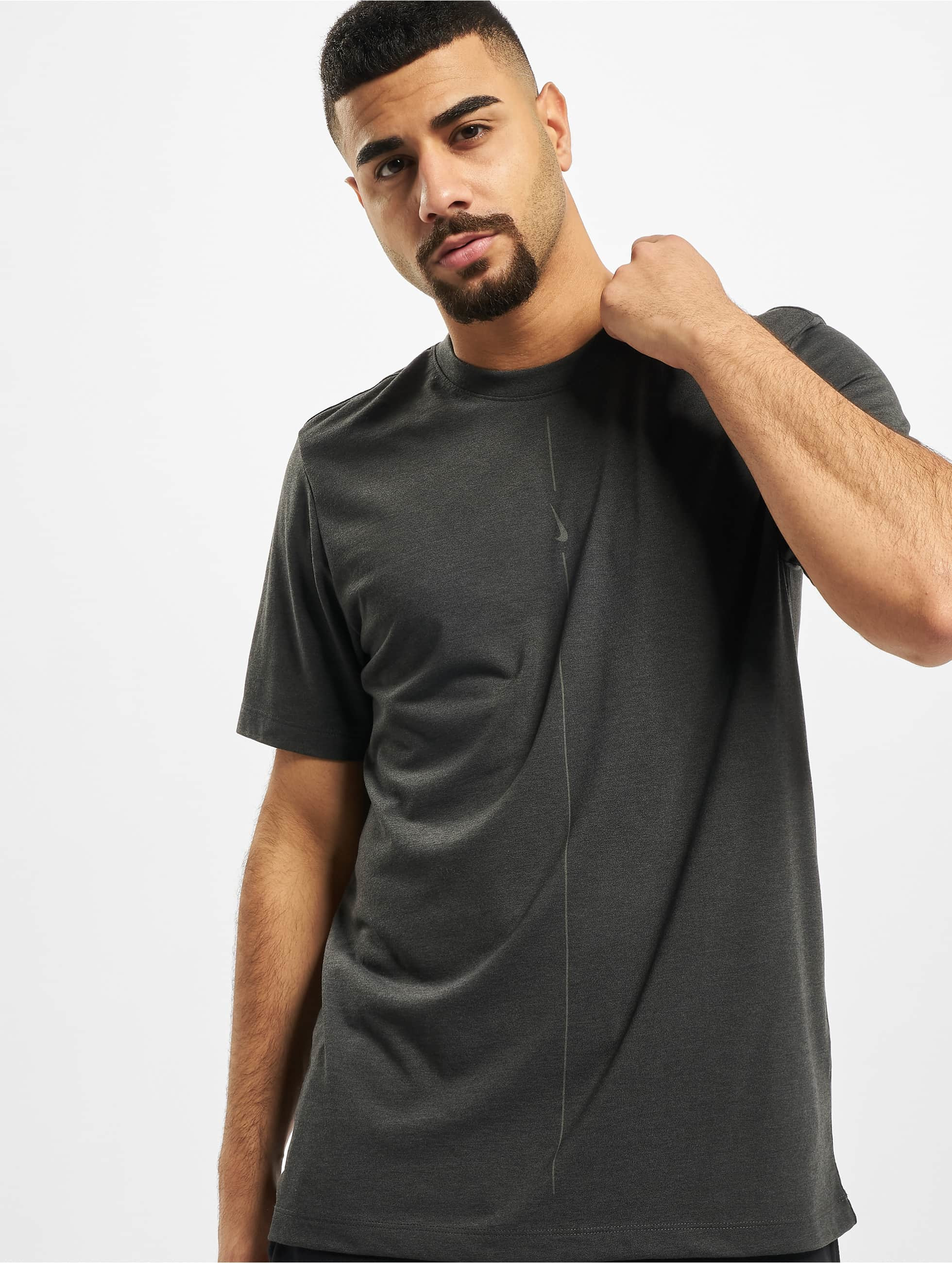 nike performance t shirt