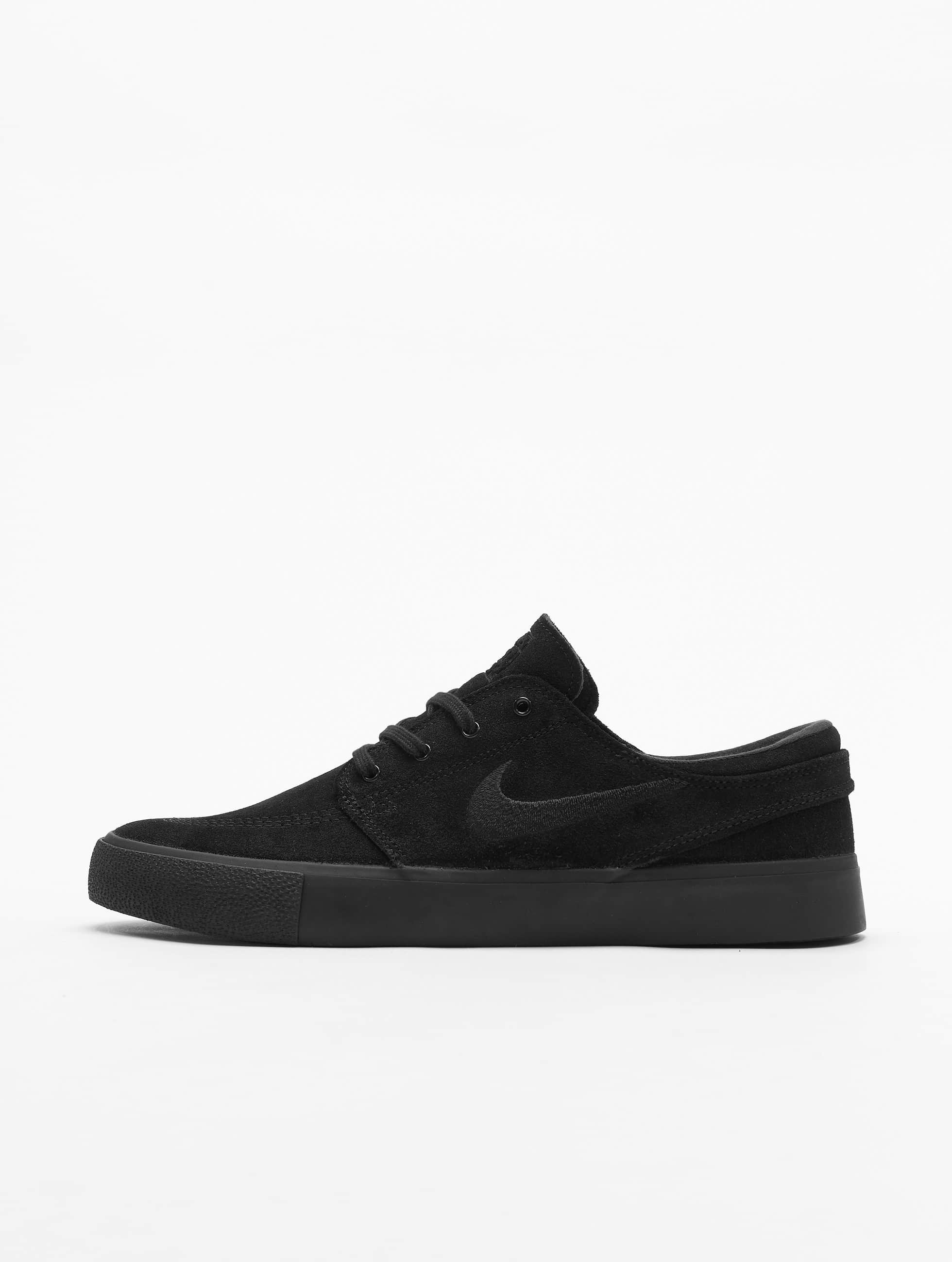 nike janoski noir