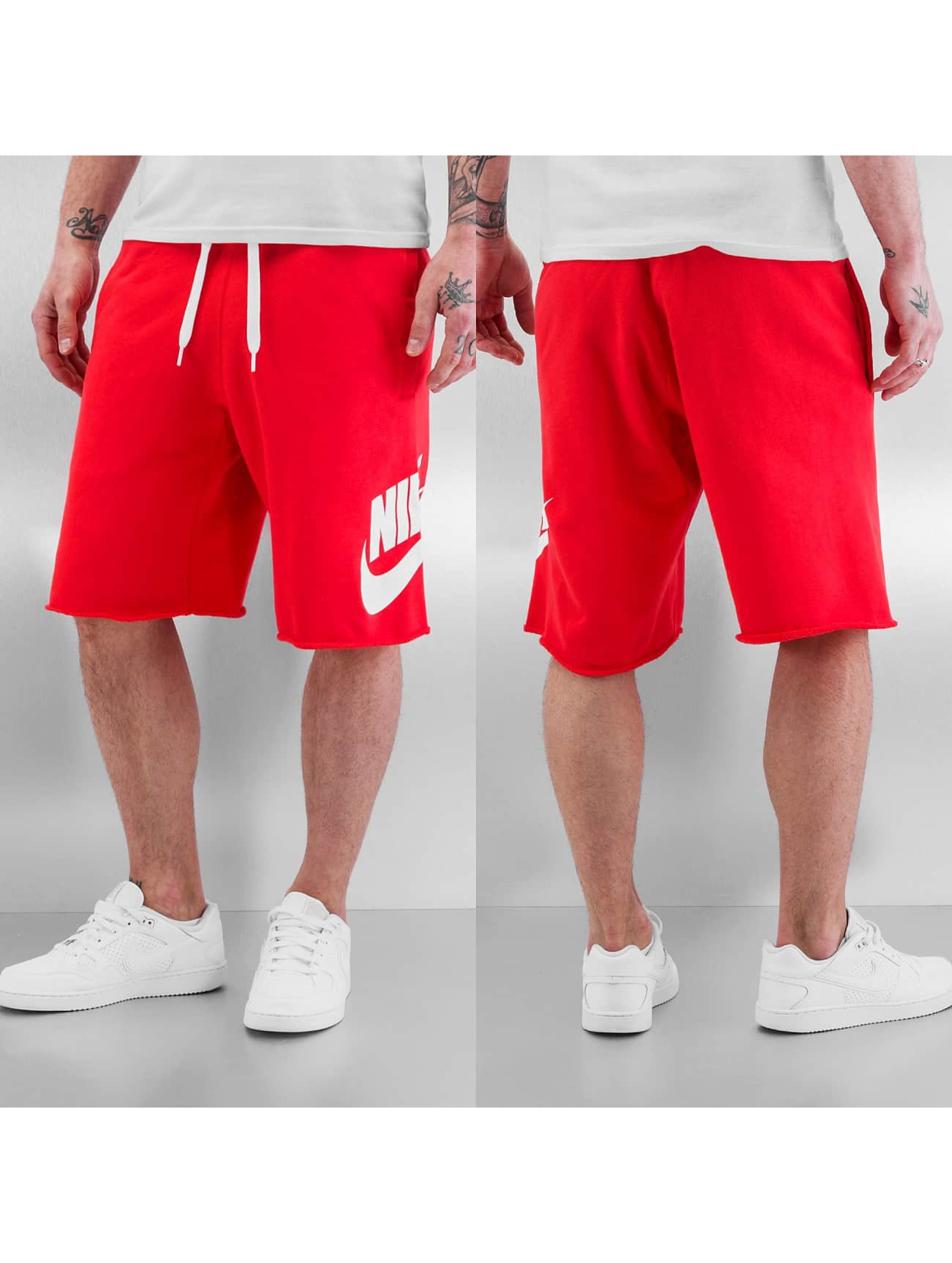 Shorts AW77 FT Alumni in rot