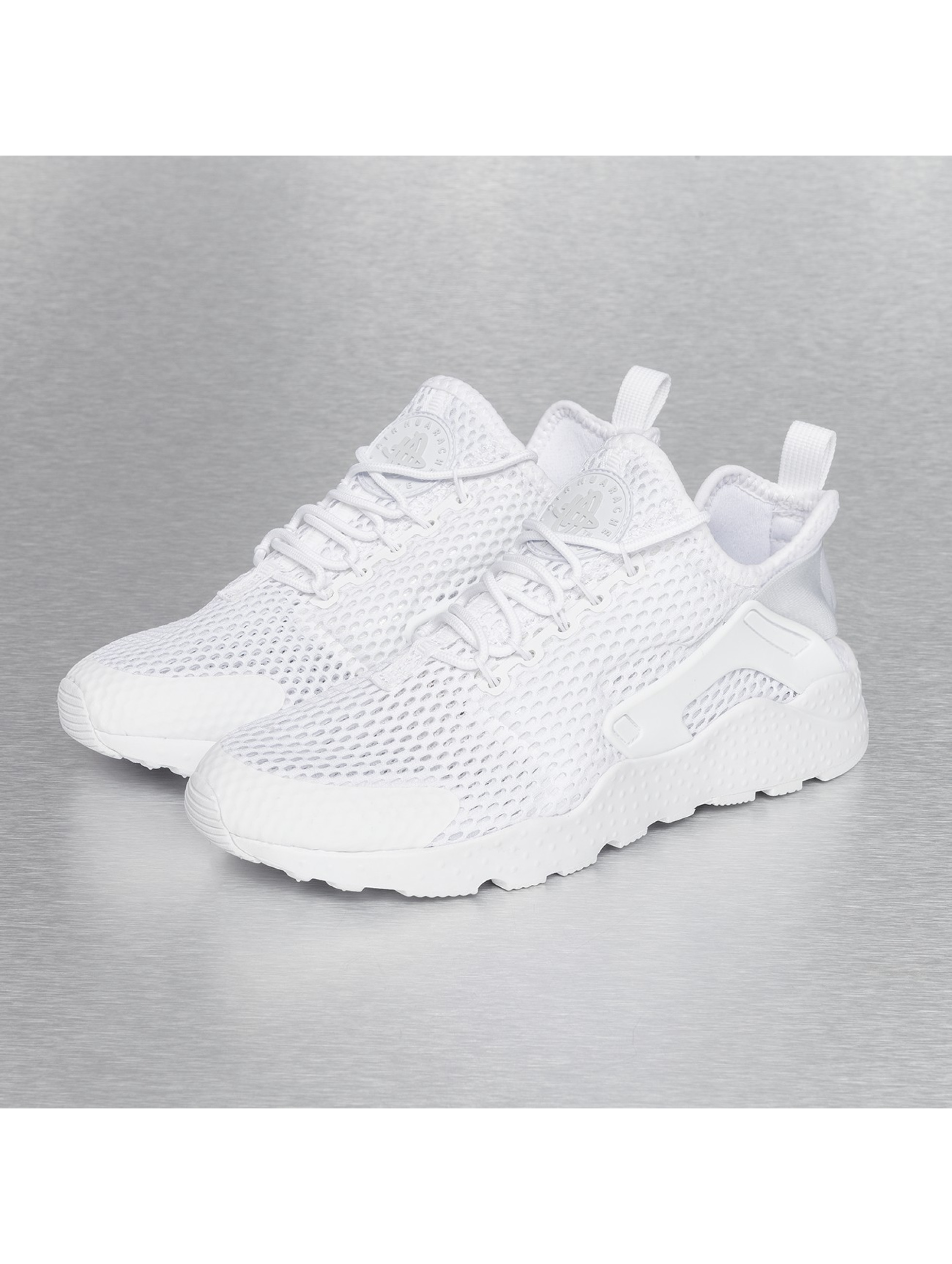 Schuhe / Sneaker Air Huarache Run Ultra BR in weiß