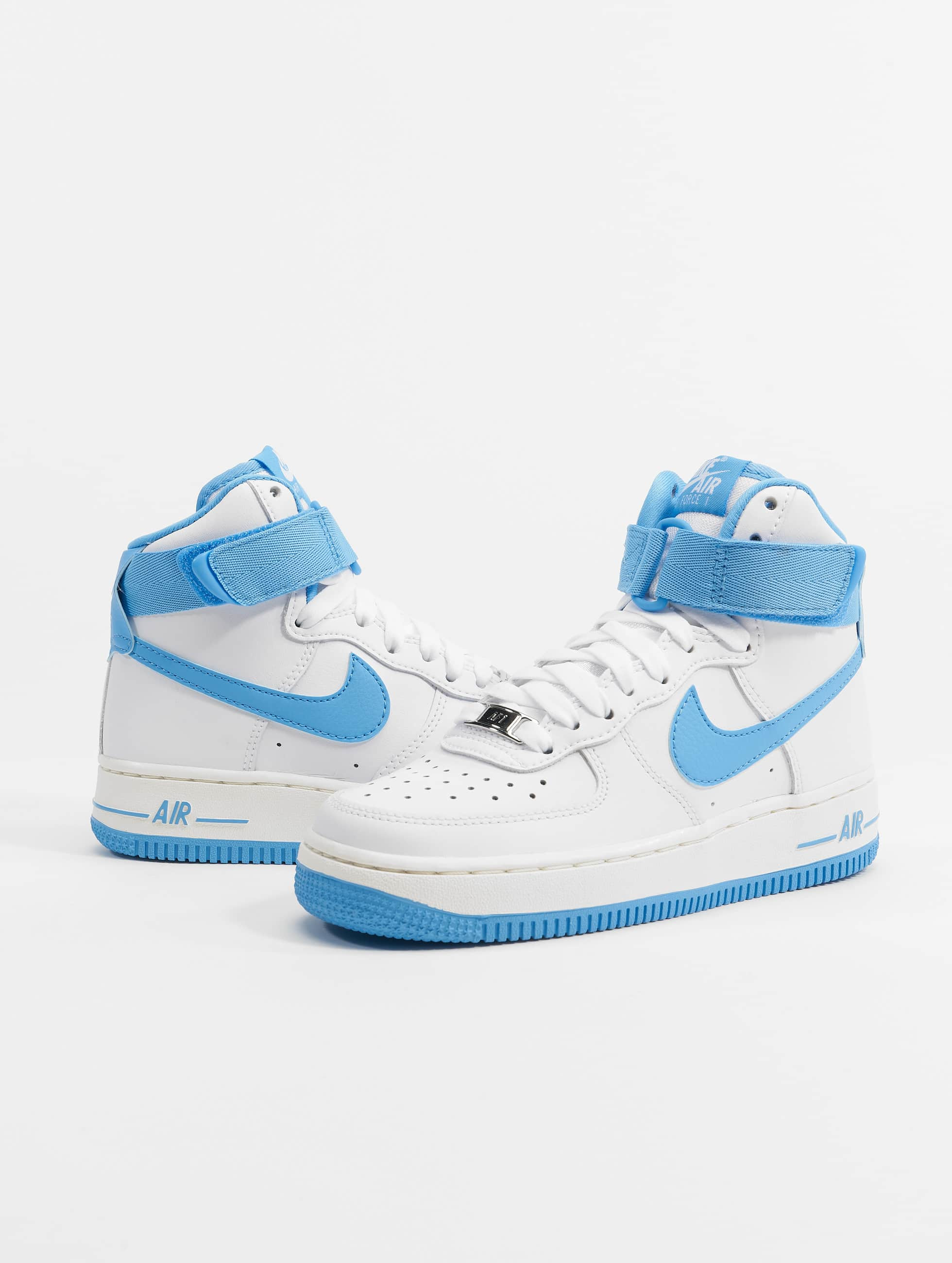 acoso exageración tráfico Nike Shoe / Sneakers Air Force 1 High Og Qs in white 982971