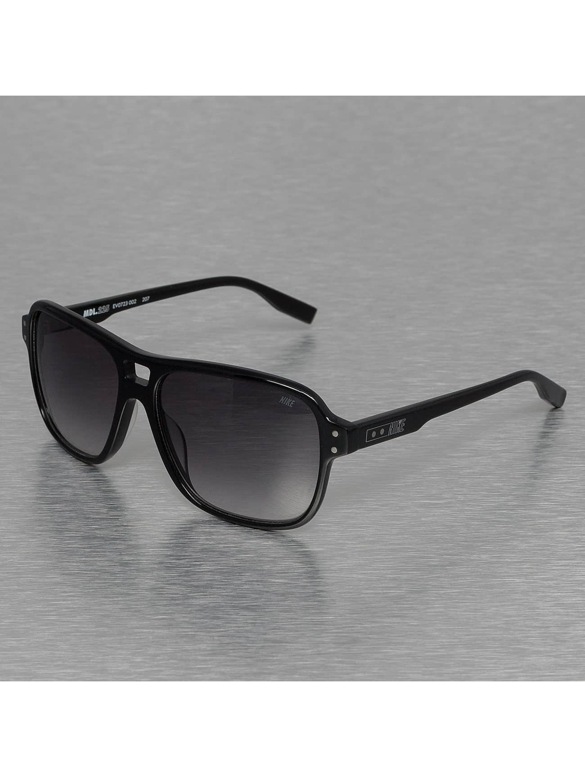 Sonnenbrille Model 225 in schwarz