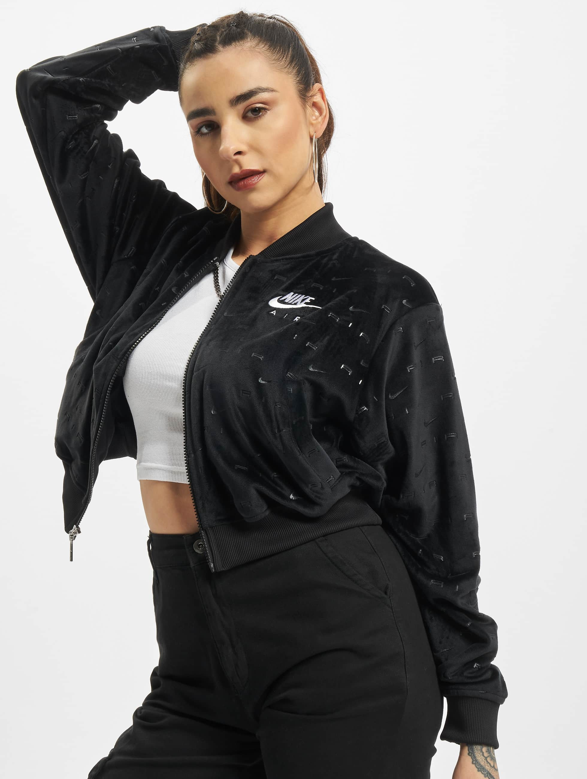 slim kleurstof gebied Nike jas / Zomerjas NSW Air in zwart 855930