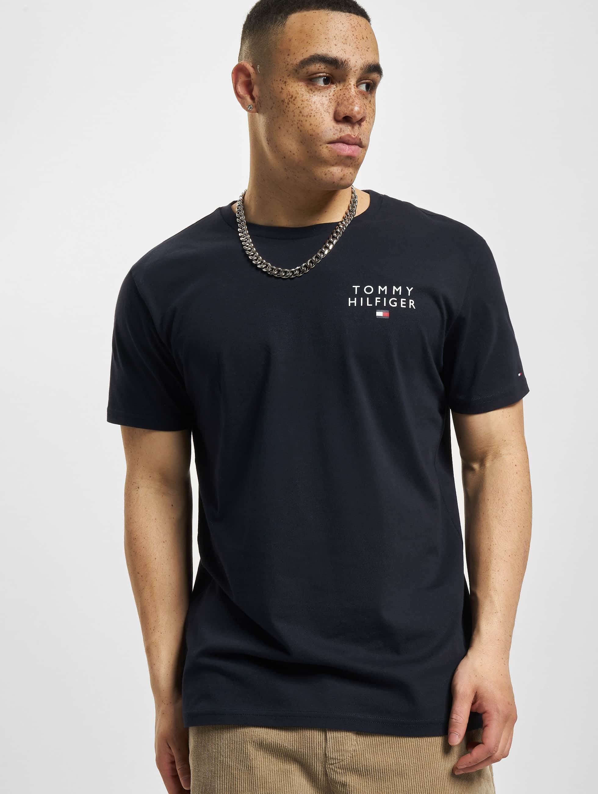 bison Ud Modsatte Tommy Hilfiger Overdel / T-shirts Basic i blå 995574