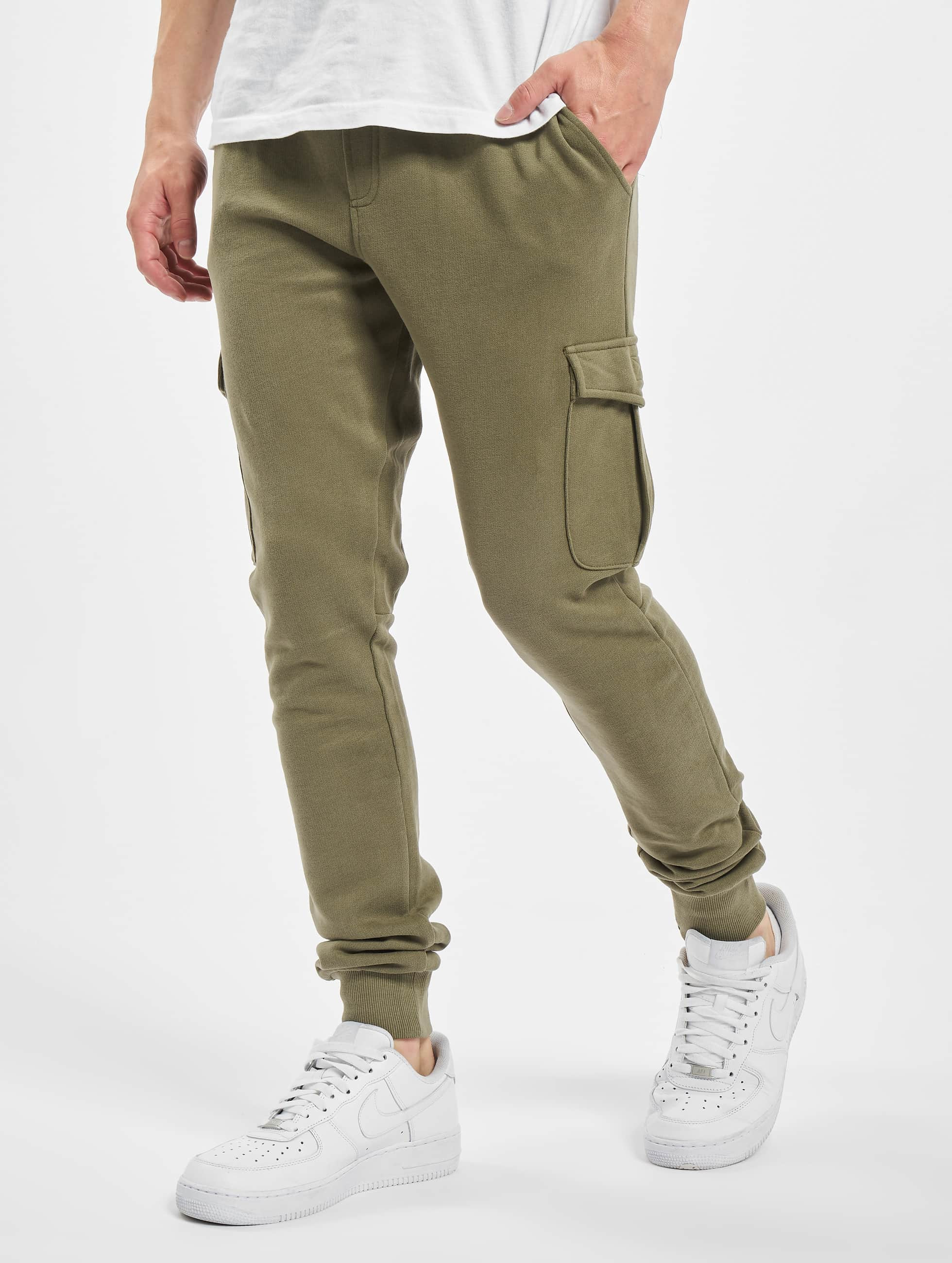Jogginghose Fitted Cargo in olive
