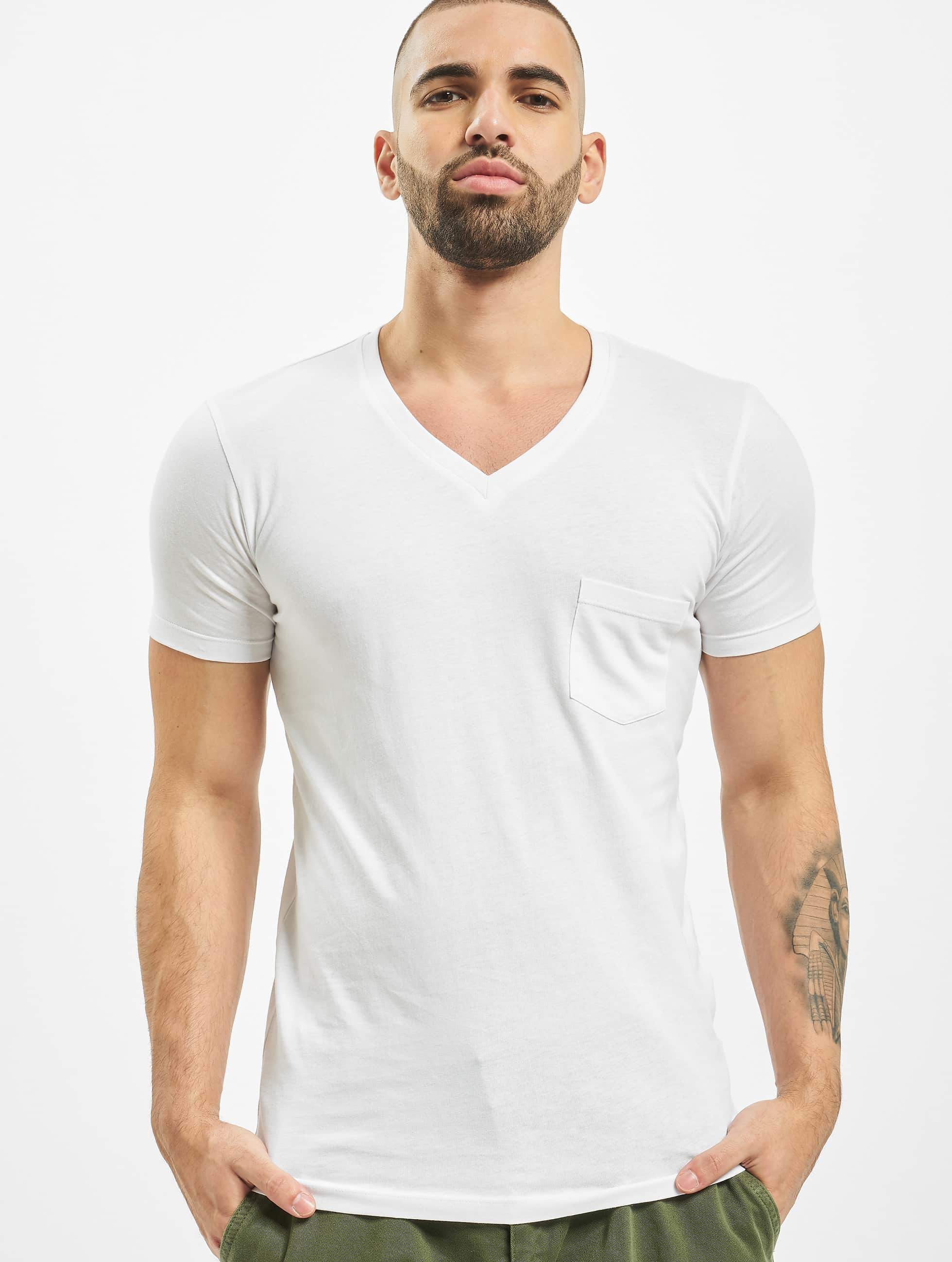 Urban Classics Haut / T-Shirt Pocket en blanc