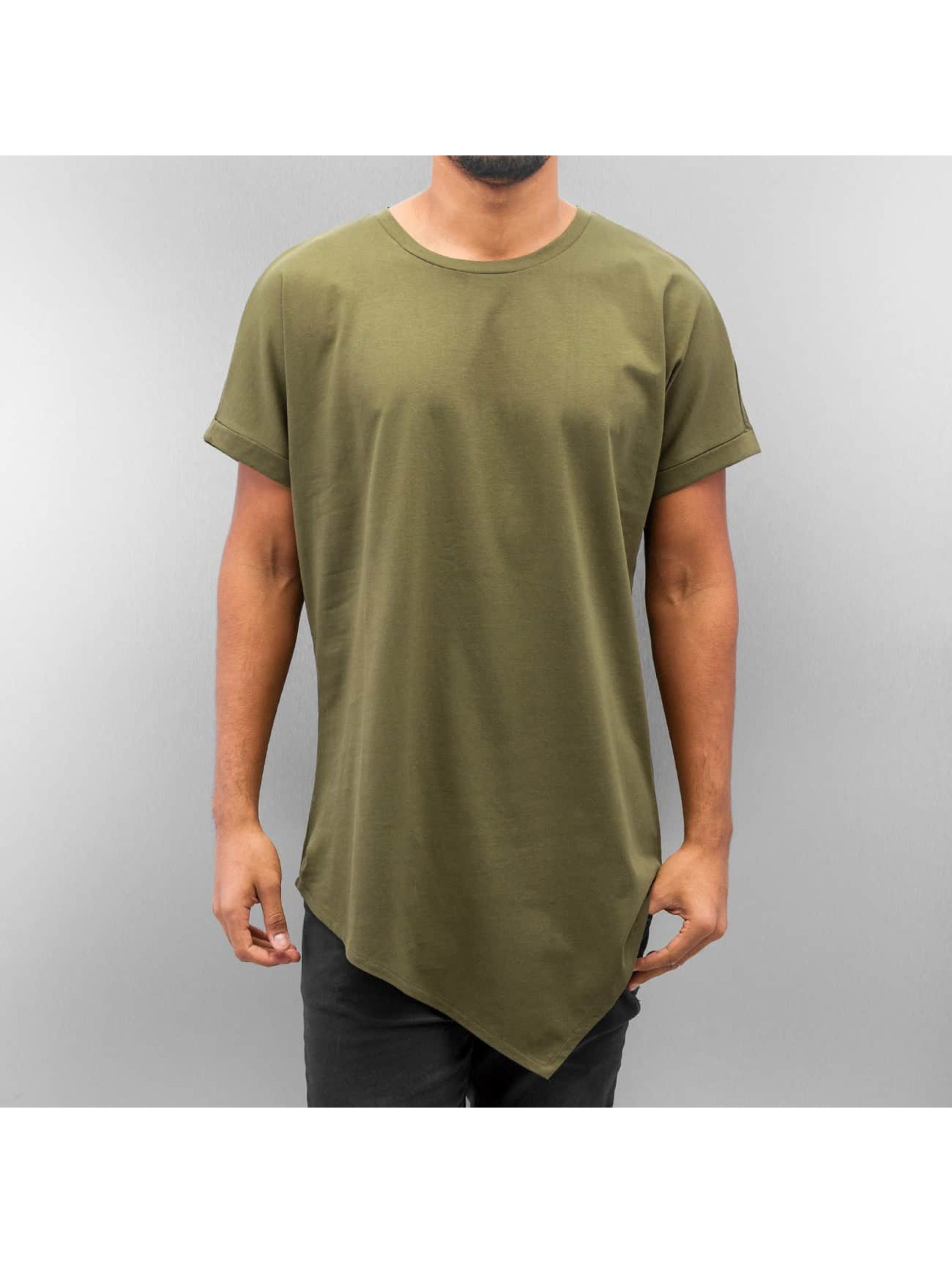 Urban Classics bovenstuk / t-shirt Asymetric Long in olijfgroen