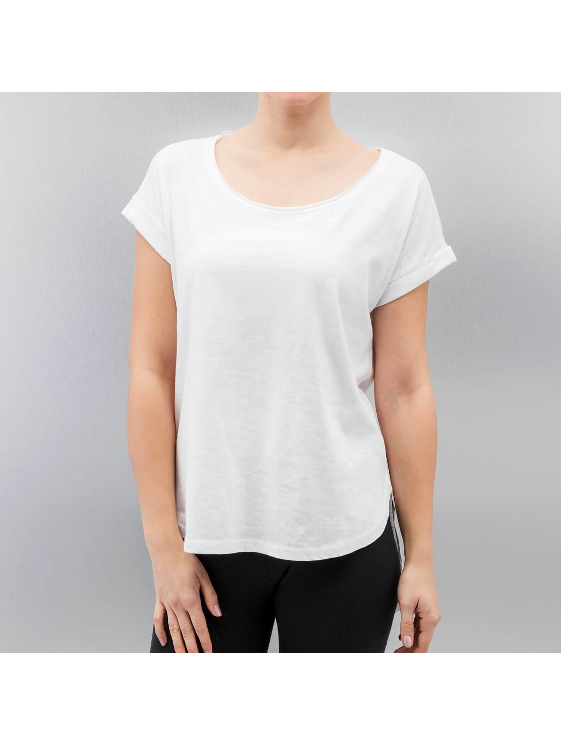 T-Shirt Shaped Slub in weiß