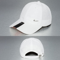 Nike Cap / snapback cap Metal Swoosh in wit