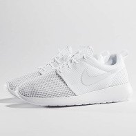 Nike schoen / sneaker Roshe One SE in wit