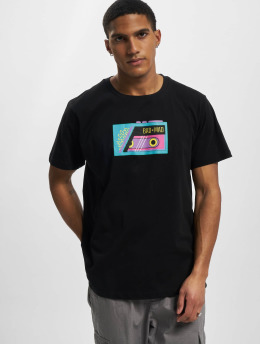 Bad   Mad T-Shirty Tokio R Neck czarny