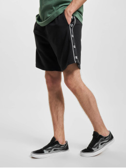 Champion Shorts Bermuda  schwarz