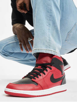 Jordan Sneakers Mid Reverse Bred (2021) red