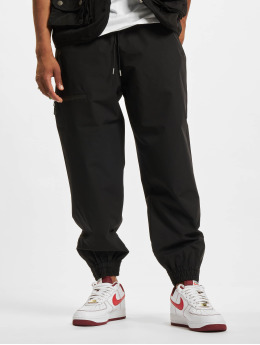 MJ Gonzales Spodnie do joggingu Tech Nylon V.2 czarny