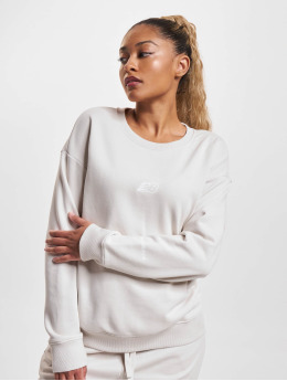 New Balance Pullover Essentials white