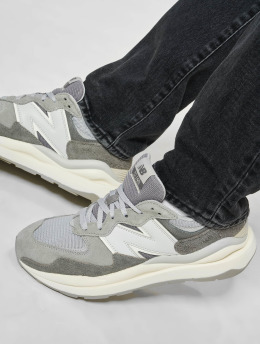 New Balance Sneakers Scarpa Lifestyle Uomo Suede Mesh  grey