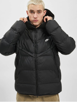 Nike Puffer Jacket  Sf Wr Pl-Fld Hd black