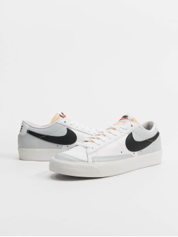Nike Sneaker Blazer Low '77 Vintage bianco