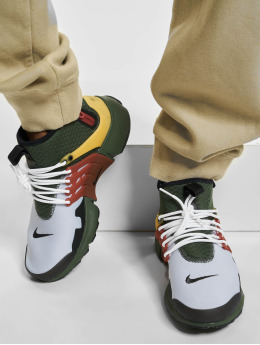 Nike Sneaker Air Presto Mid Utility verde