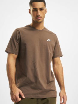 Nike T-Shirt Club  brown