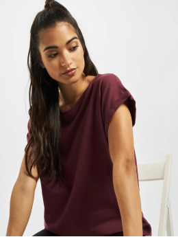   Extended Shoulder T-Shirt Cherry