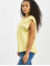 Urban Classics t-shirt Basic Shaped geel