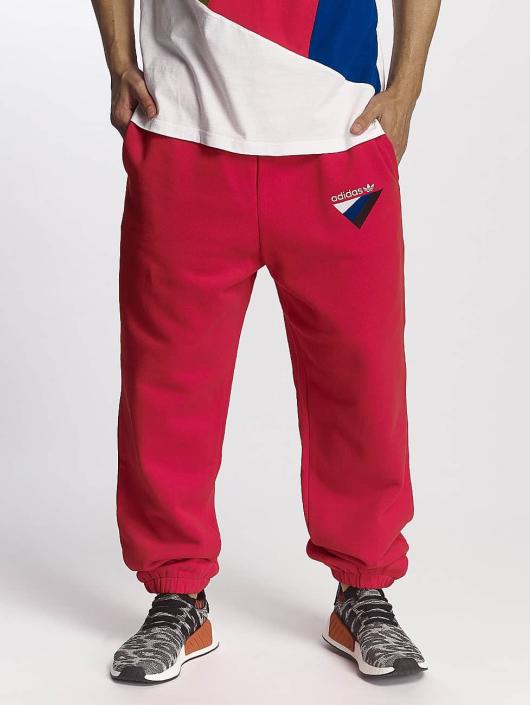 adidas anichkov sweatpant