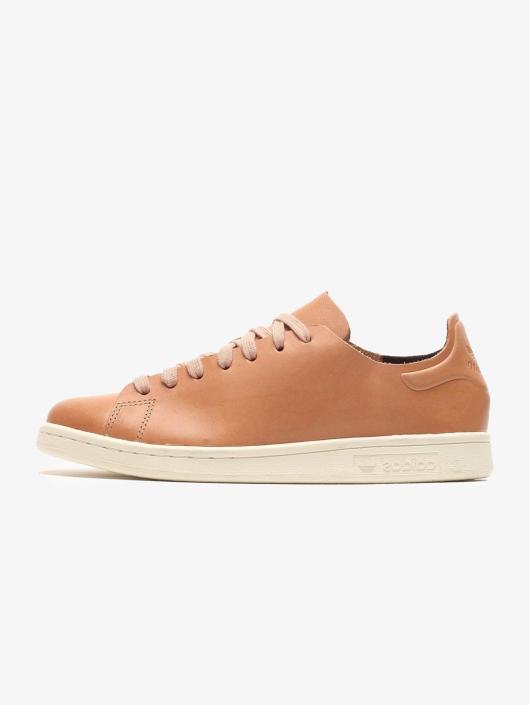 stan smith brun