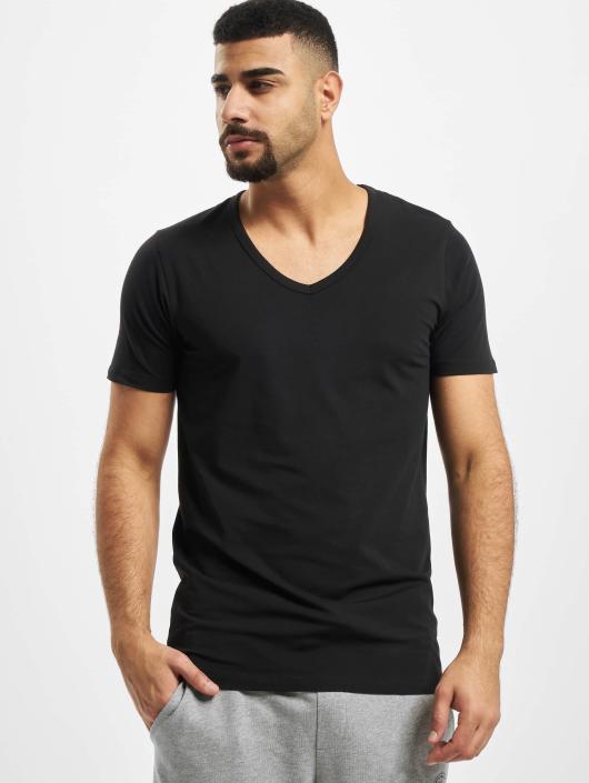 shirt with v neck