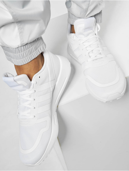 adidas Originals Baskets Multix blanc