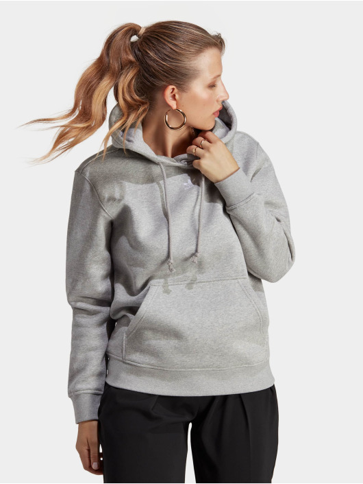 adicolor essentials fleece hoodie