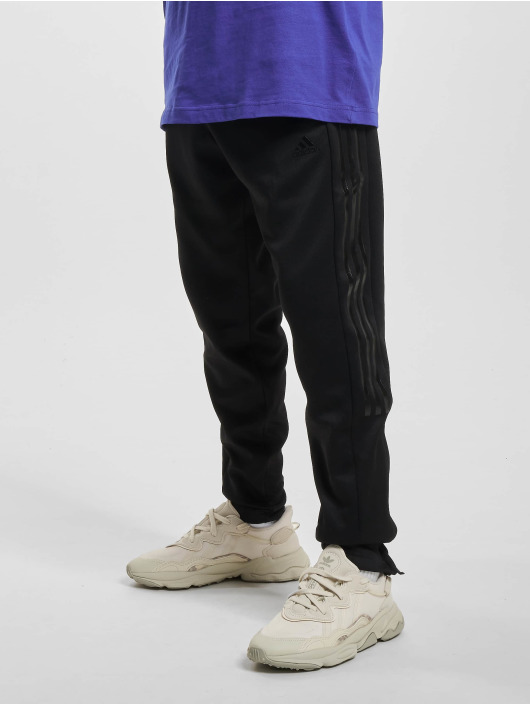 adidas Originals Jogginghose Tiro schwarz