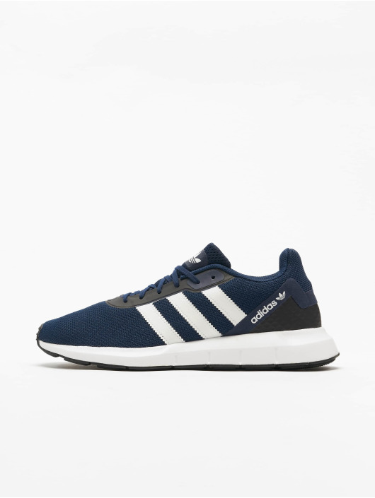 adidas blauwe sneakers