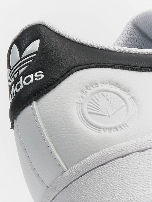 adidas Originals Sneaker Superstar Vegan Sneakers weiß