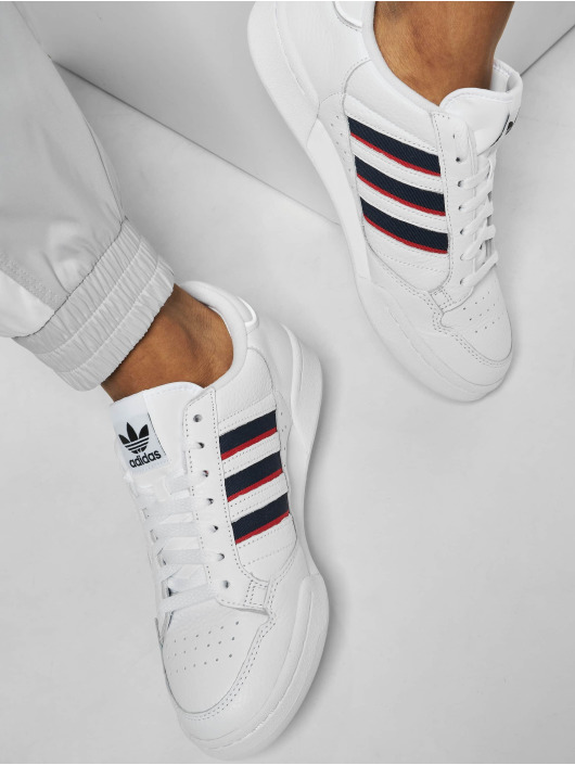 budbringer Skæbne hjælper adidas Originals Sko / Sneakers Continental 80 Stripe i hvid 831214