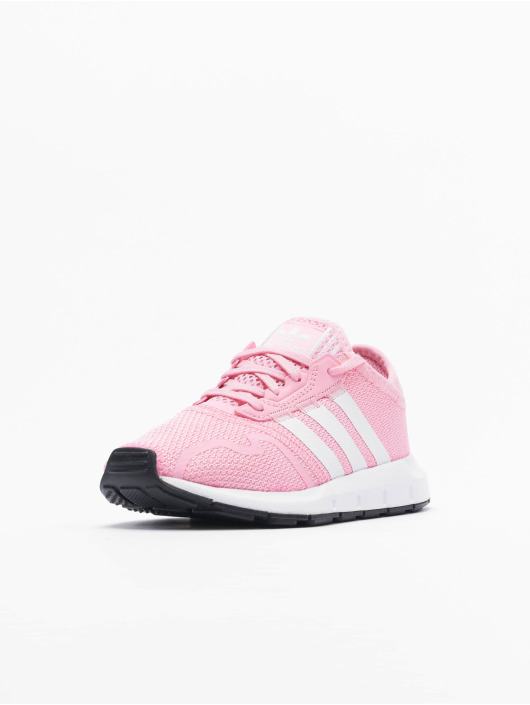 adidas Originals Sneakers Swift Run X C pink