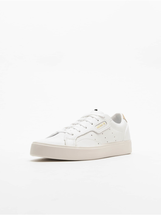 adidas Originals Sneakers Sleek white