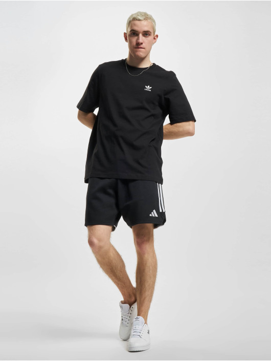 adidas Originals T-paidat Originals Essential musta