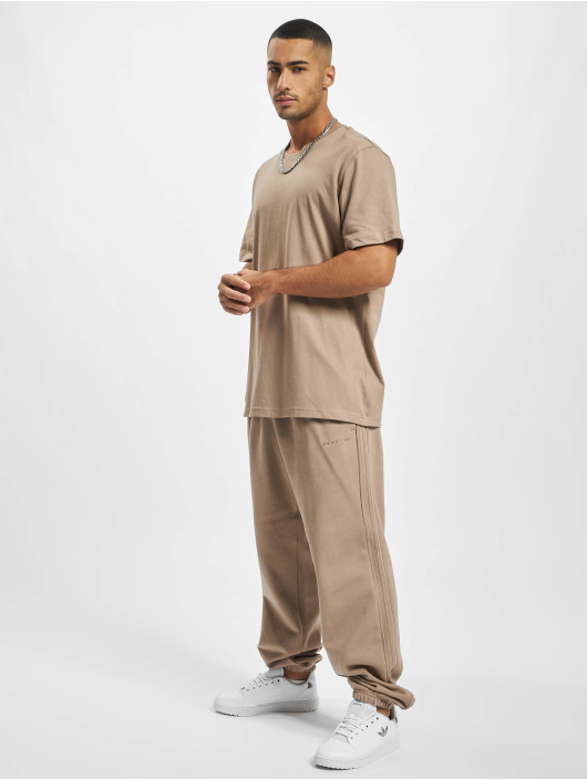 adidas Originals T-Shirt Ess brun