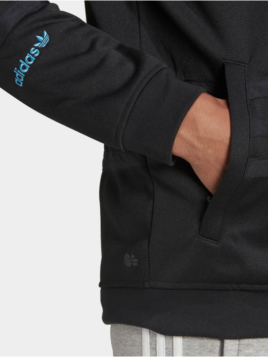 adidas Originals Välikausitakit Sport musta