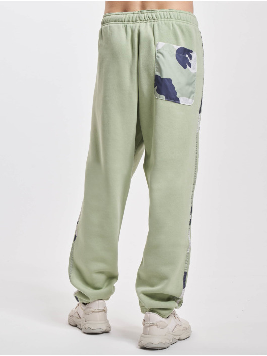 adidas Originals Verryttelyhousut Camo Jogginghose vihreä