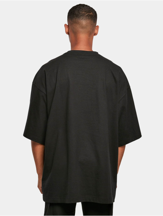 Build Your Brand Camiseta Huge negro