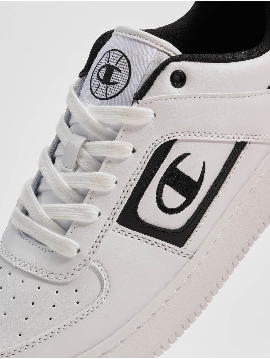 Champion Baskets Low Cut Foul Play Element Low blanc