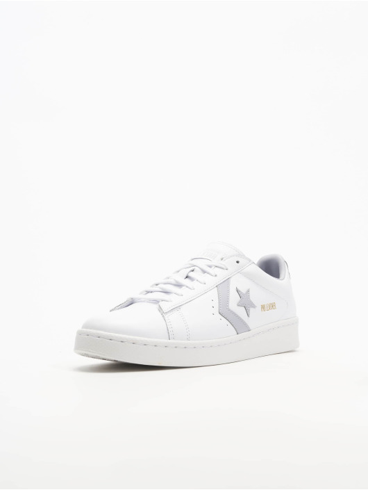 converse sneakers white leather