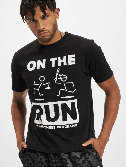 Dangerous DNGRS T-Shirty On The Run Basic czarny