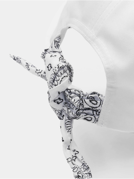 Flexfit Casquette Snapback & Strapback Curved Bandana Tie blanc