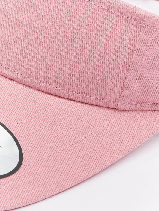 Flexfit Snapback Cap Curved Visor pink
